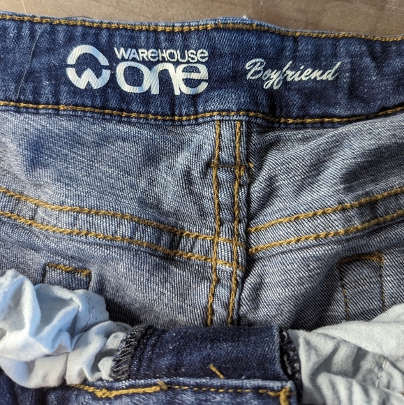 Warehouse One Distressed Boyfriend Denim Size 30/reg - Picture 8 of 8